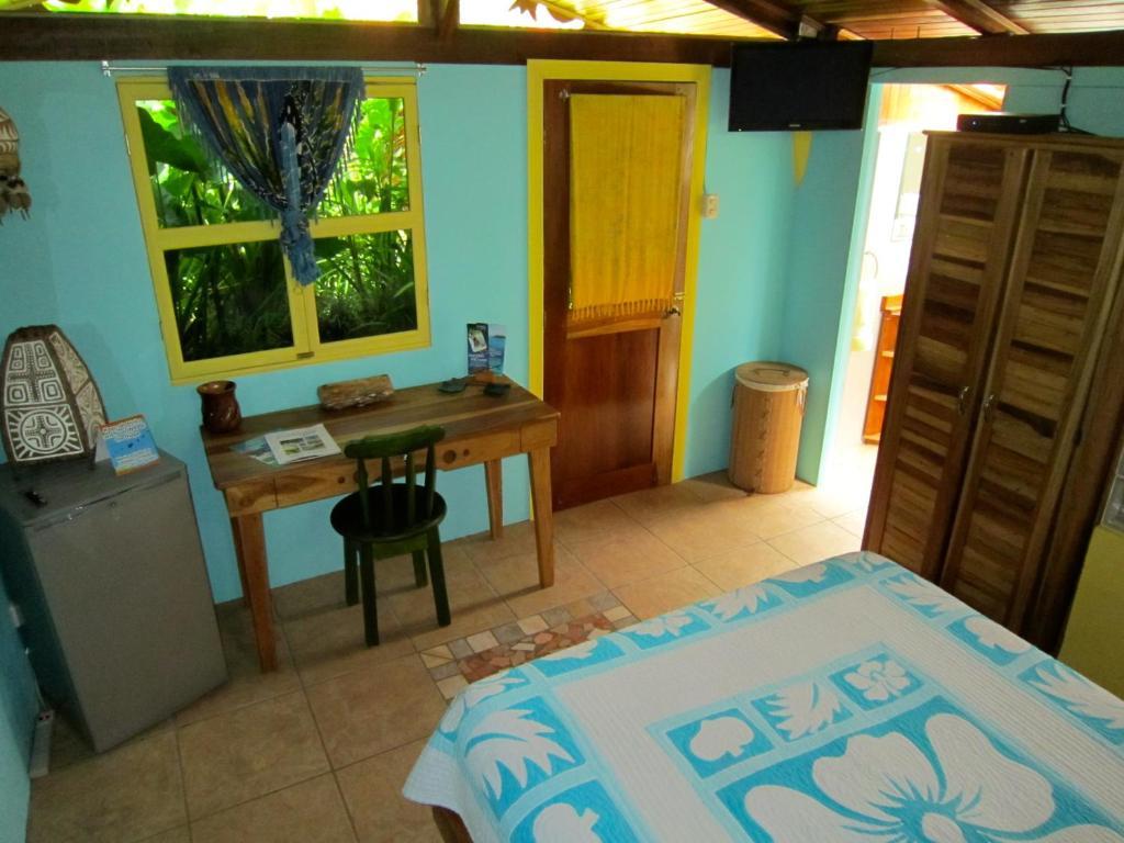 Physis Caribbean Bed & Breakfast Puerto Viejo de Talamanca الغرفة الصورة