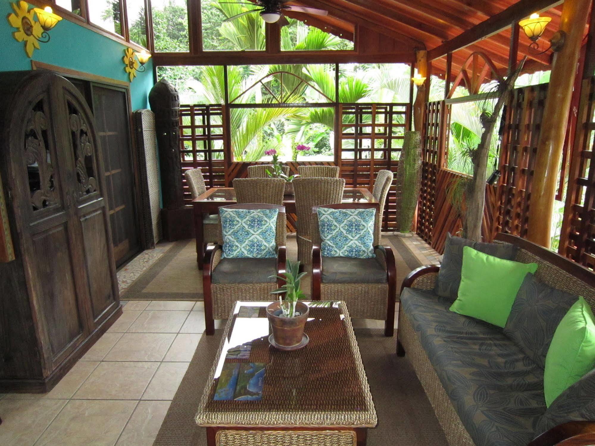Physis Caribbean Bed & Breakfast Puerto Viejo de Talamanca المظهر الخارجي الصورة