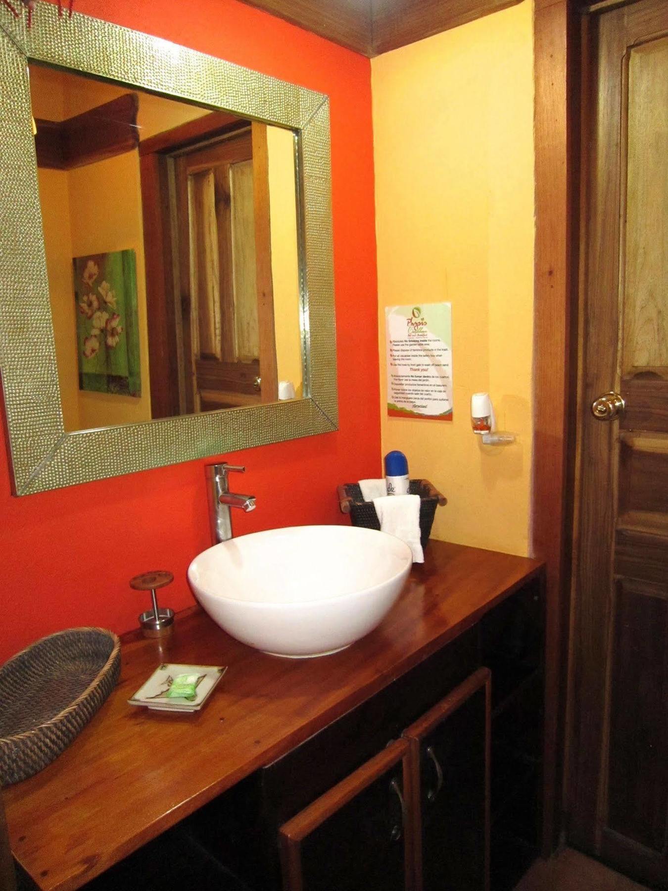 Physis Caribbean Bed & Breakfast Puerto Viejo de Talamanca المظهر الخارجي الصورة