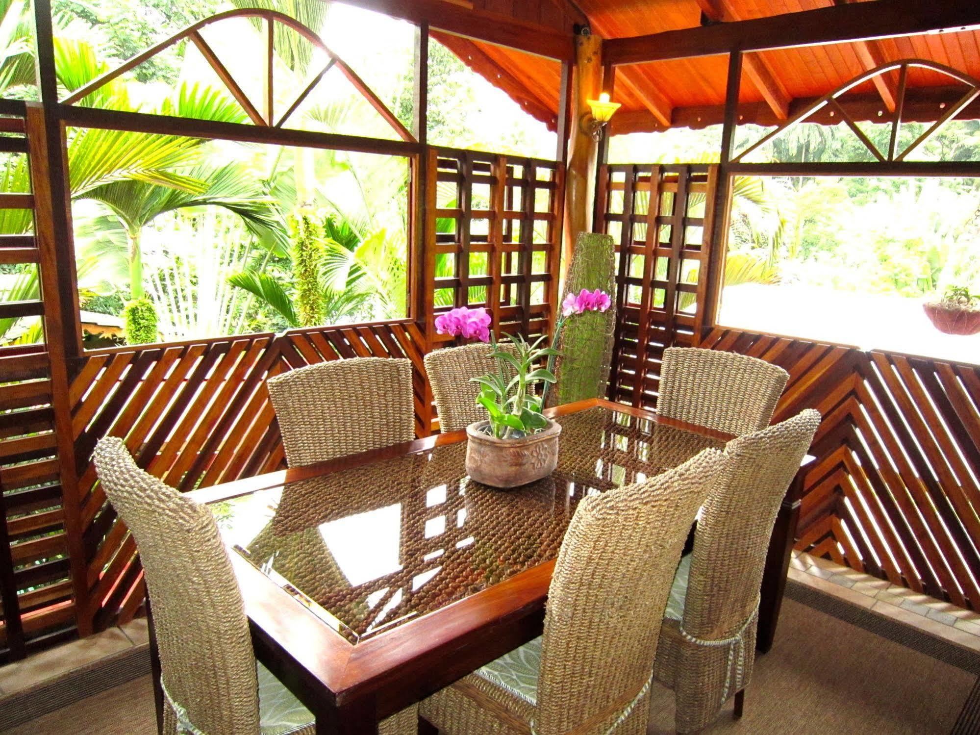 Physis Caribbean Bed & Breakfast Puerto Viejo de Talamanca المظهر الخارجي الصورة