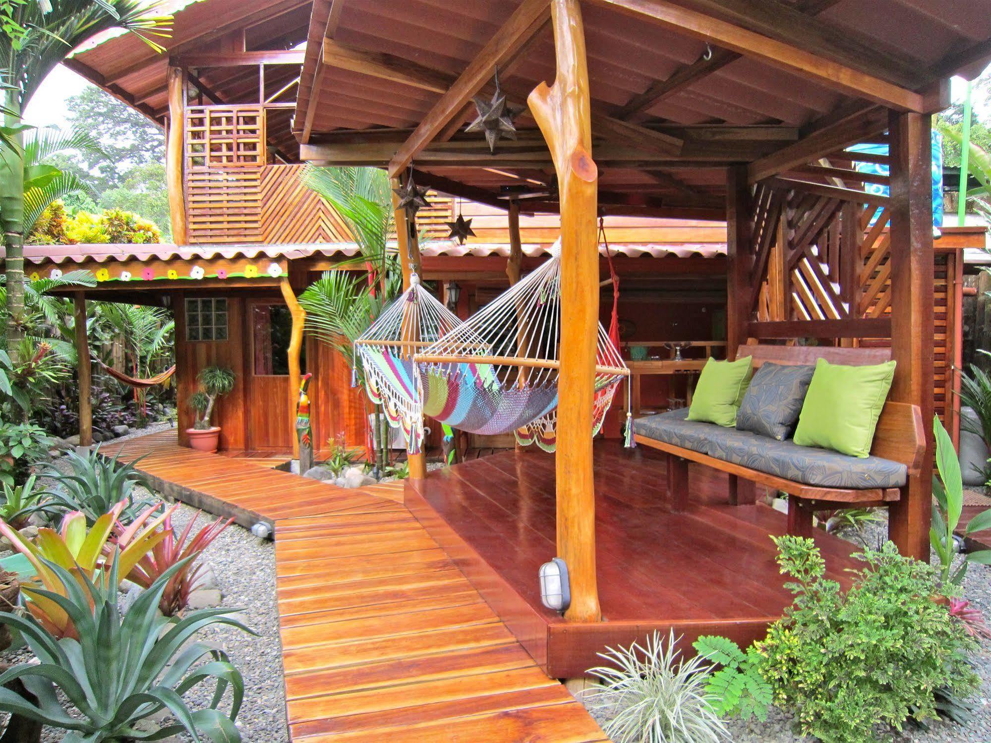 Physis Caribbean Bed & Breakfast Puerto Viejo de Talamanca المظهر الخارجي الصورة